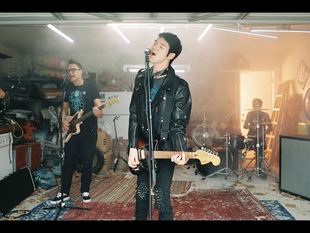 Постер Goody Grace - Scumbag