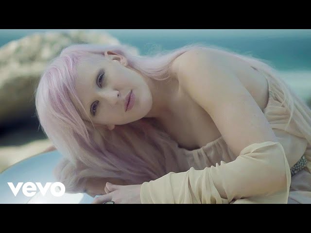 Постер Ellie Goulding - Anything Could Happen