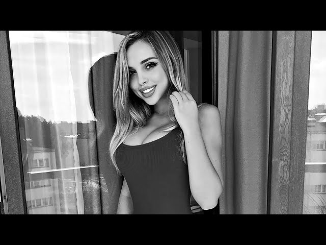 Постер Jah Khu - Меня так манила