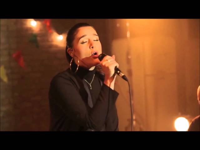 Постер Jessie Ware - True Believers